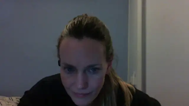 Snapshot of Annylove1 chatting on September 25, 10:57 pm Annylove1 online show from September 25, 10:57 pm