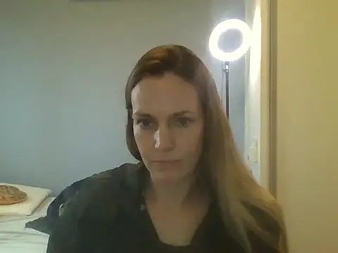 Snapshot of Annylove1 chatting on October 30, 10:49 am Annylove1 online show from October 30, 10:49 am