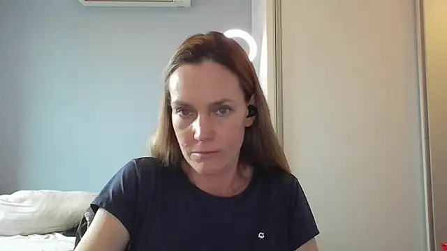 Snapshot of Annylove1 chatting on November 24, 3:45 pm Annylove1 online show from November 24, 3:45 pm