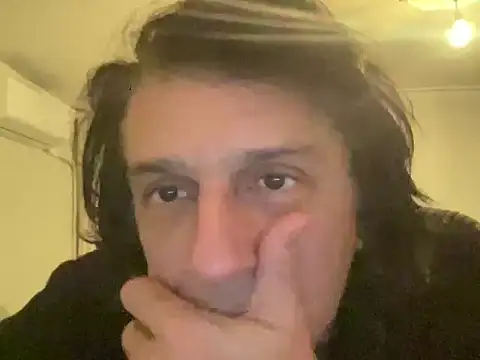 Snapshot of ALPHANDRE chatting on February 26, 6:32 pm ALPHANDRE online show from February 26, 6:32 pm