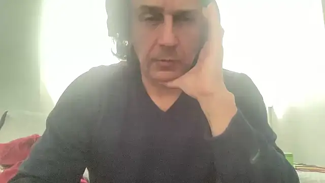 Snapshot of ALPHANDRE chatting on March 3, 1:20 pm ALPHANDRE online show from March 3, 1:20 pm