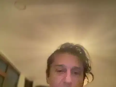 Snapshot of ALPHANDRE chatting on October 26, 6:58 pm ALPHANDRE online show from October 26, 6:58 pm