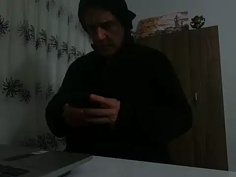 ALPHANDRE online show from March 28, 7:02 pm