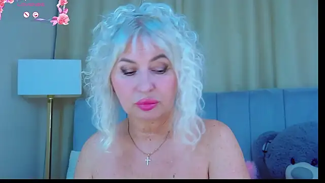 Barbie Blond  online show from May 13, 6:11 am