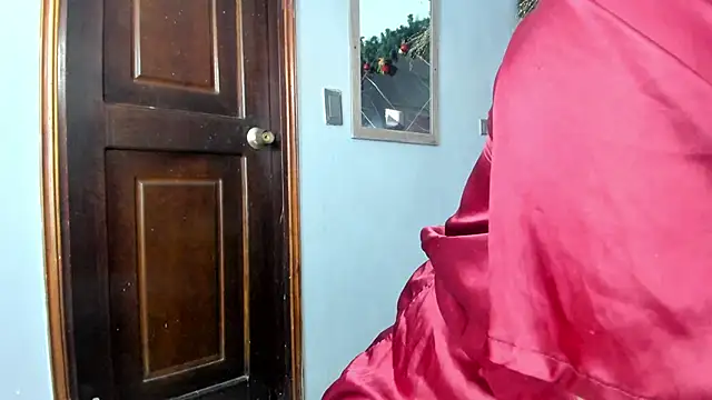Snapshot of Sinthia_Collins chatting on December 20, 3:10 pm Sinthia Collins online show from December 20, 3:10 pm