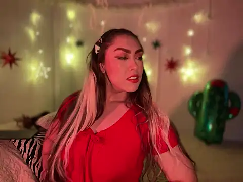 Im sophiie online show from December 5, 5:26 am