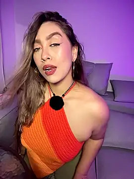 Im sophiie online show from May 17, 7:06 am