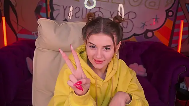 Lili Danger online show from January 28, 7:00 pm