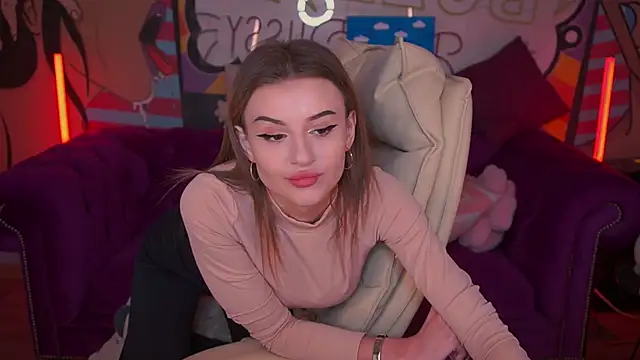 Lili Danger online show from February 7, 9:48 pm