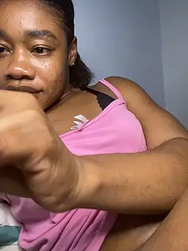  yisela  online show from April 2, 1:03 am