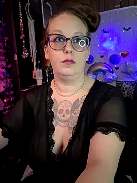 edgexchaos online show from April 28, 4:06 am