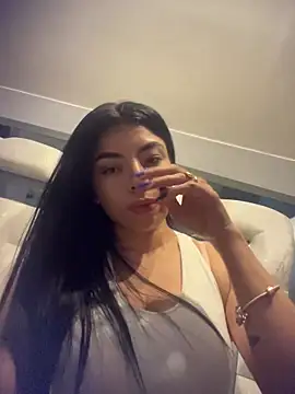 Miaparkerss  online show from October 12, 10:20 pm