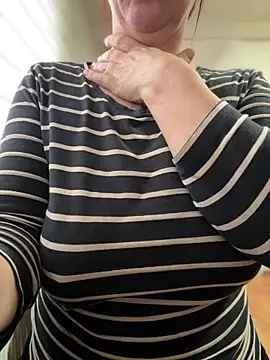 sweetmystery1 online show from March 31, 11:32 am