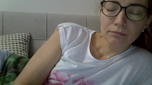 Snapshot of Ashleyspice chatting on September 12, 5:29 am Ashleyspice online show from September 12, 5:29 am