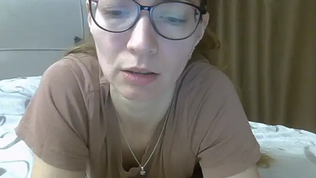 Snapshot of Ashleyspice chatting on April 3, 5:16 am Ashleyspice online show from April 3, 5:16 am