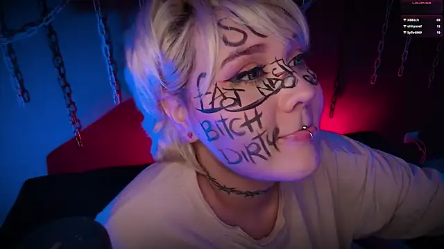 Laura takint online show from March 10, 7:07 pm