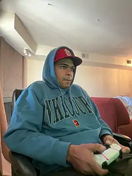 marhi32 online show from February 7, 9:40 pm