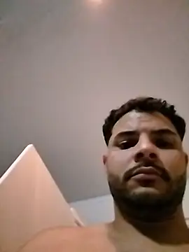 Snapshot of jurick938 chatting on February 15, 12:07 am jurick938 online show from February 15, 12:07 am