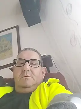 Snapshot of Dorian47 chatting on April 3, 5:00 pm Dorian47 online show from April 3, 5:00 pm