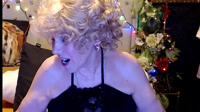 HappyWomanOn online show from February 3, 9:47 am