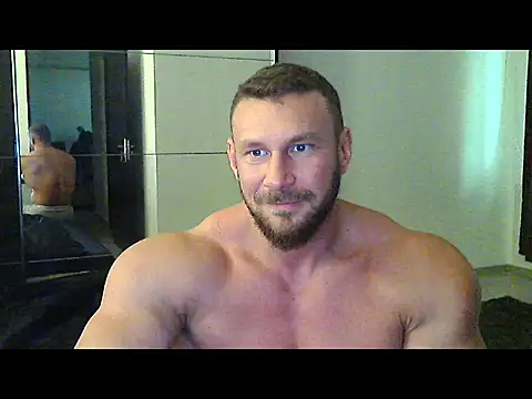 muscularkevin online show from October 11, 1:31 pm
