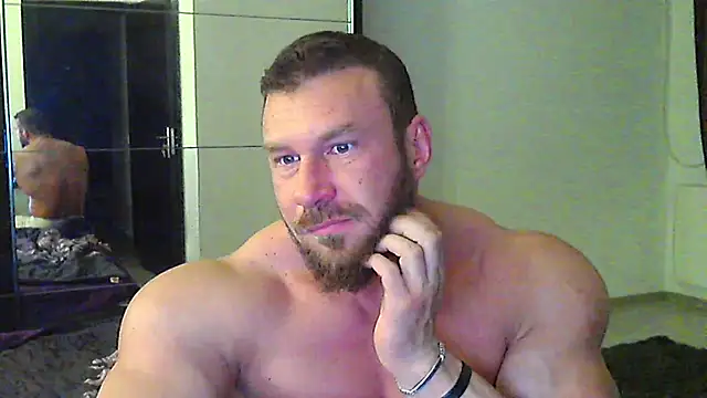 muscularkevin online show from April 23, 3:30 am