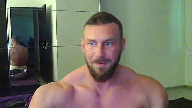 muscularkevin online show from May 2, 3:39 pm