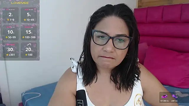 Katha Marck online show from May 7, 12:43 pm