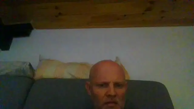 Snapshot of davigochi77bcn chatting on February 4, 8:47 pm davigochi77bcn online show from February 4, 8:47 pm