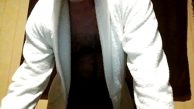 Snapshot of Krissttof chatting on February 5, 4:55 pm Krissttof online show from February 5, 4:55 pm