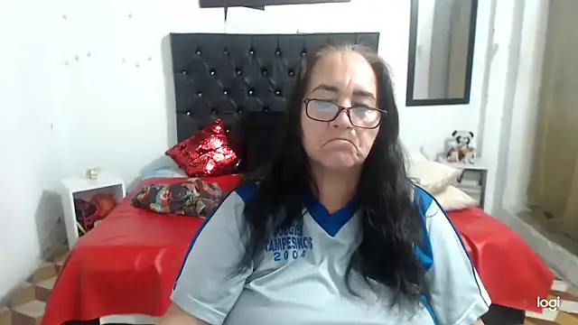 Sweetbigcatt online show from December 27, 2:47 am