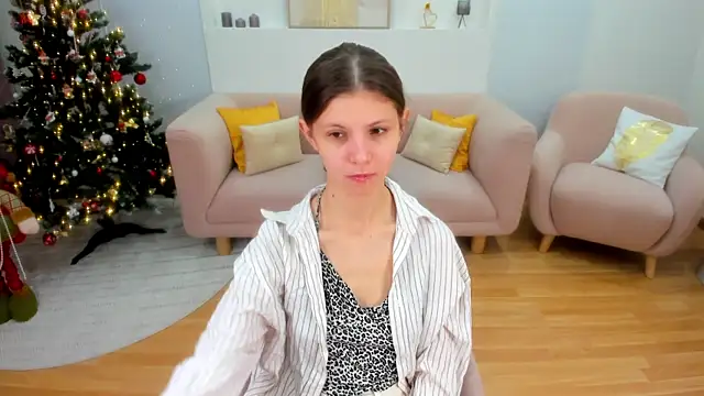AudreyBarlow online show from December 10, 6:22 am
