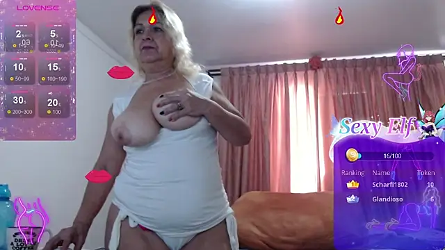 linapalacios online show from May 11, 2:45 pm