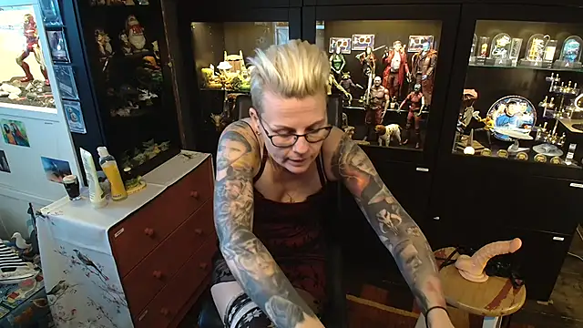 Snapshot of MaryG chatting on January 23, 10:01 am MaryG online show from January 23, 10:01 am