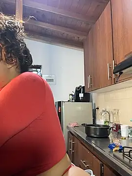 GiselReyes online show from October 7, 1:47 am