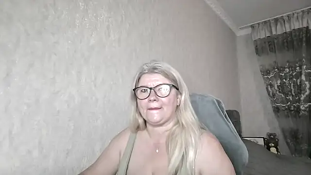 Diana 49 online show from May 6, 9:03 am