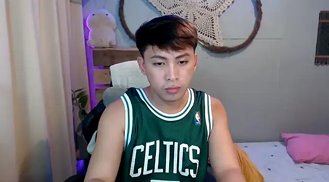 princeJayX online show from December 3, 1:32 pm