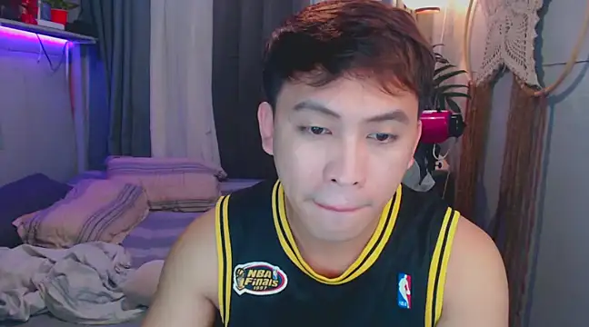 princeJayX online show from February 3, 5:56 pm