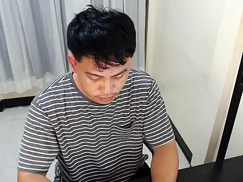 Snapshot of princeJayX chatting on January 7, 7:22 am princeJayX online show from January 7, 7:22 am