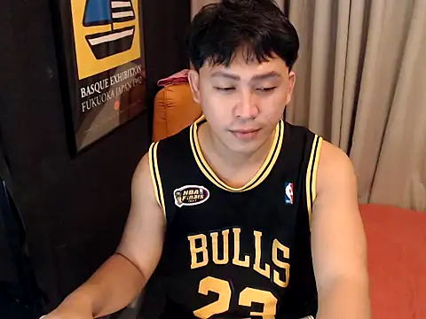 Snapshot of princeJayX chatting on March 21, 10:31 am princeJayX online show from March 21, 10:31 am