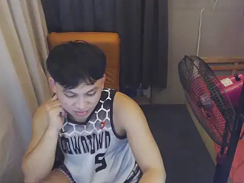 princeJayX online show from May 21, 2:40 am