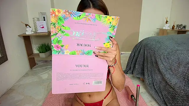 AnisiaFarina online show from September 16, 11:33 am