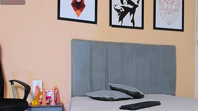 crystall06 online show from October 4, 1:31 pm