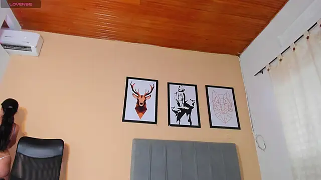 crystall06 online show from October 25, 1:40 pm