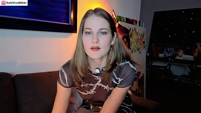 Snapshot of kissyoukiss chatting on February 12, 9:21 pm kissyoukiss online show from February 12, 9:21 pm