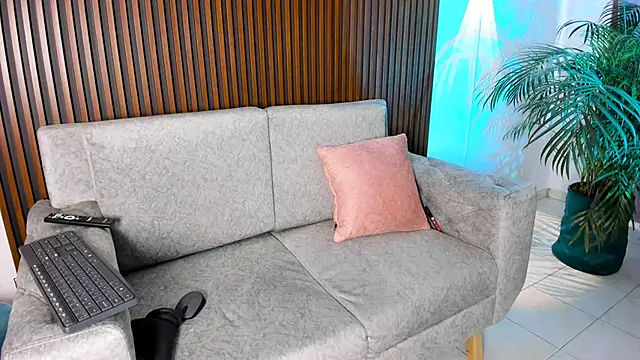 Snapshot of lanna_ox chatting on January 10, 4:53 pm lanna ox online show from January 10, 4:53 pm