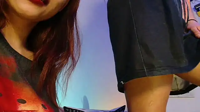 Snapshot of 3littleschoolteens chatting on March 23, 8:59 am 3littleschoolteens online show from March 23, 8:59 am