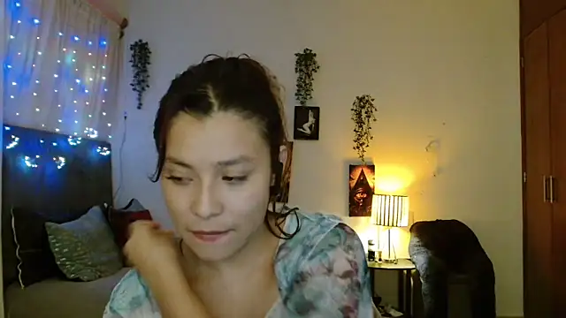 Snapshot of 3littleschoolteens chatting on September 15, 7:19 am 3littleschoolteens online show from September 15, 7:19 am