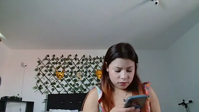 3littleschoolteens online show from February 11, 5:18 pm