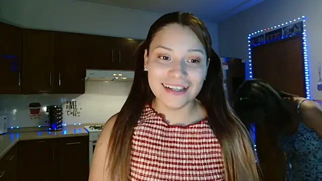3littleschoolteens online show from May 1, 9:25 am